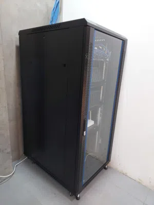 خزانة سيرفرات Server Rack