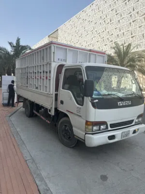 نقل عفش وأثاث وتغليف جميع الاغراض في جميع مناطق الكويت بأرخص الاسعار باقل الاسعار مع فريق عمل متخصص