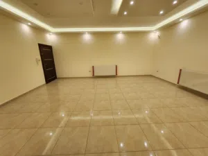 شقة فارغه للايجار في عبدون - 14314