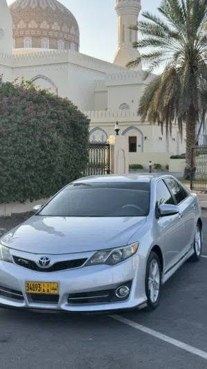 تويوتا كامري 2012