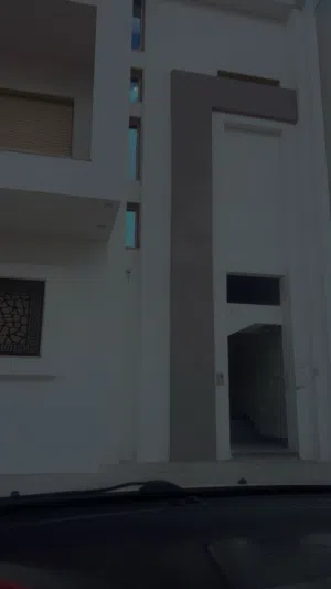 130 m2 2 Bedrooms Apartments for Sale in Tripoli Al-Serraj