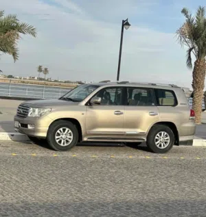 لاندكروز gxr  للبيع