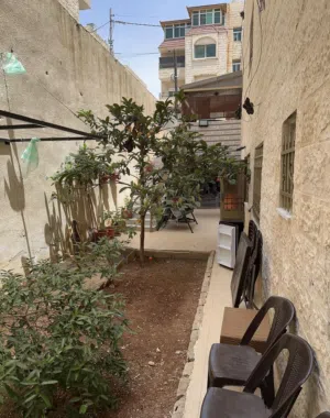 151 m2 3 Bedrooms Townhouse for Sale in Amman Tabarboor