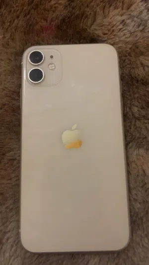 Apple iPhone 11 128 GB in Al Batinah