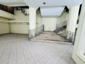 More than 6 bedrooms . Unfurnished . Monthly1