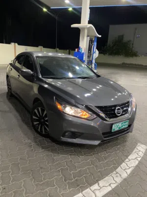 Used Nissan Altima in Al Batinah