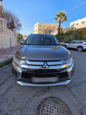 Used Mitsubishi Outlander in Amman