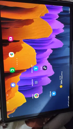 تاب سامسونج جالكسي إس سافين بلس S7 + جهاز جديد بالبكيت مستعمل لمدة سنه ونص