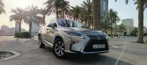 لكزس RX 350 موديل 2019 بحالة ممتازة صبغ الوكاله بالكامل عداد 95 الف كم فحص مكينه ، جير ، شاصي، بدي