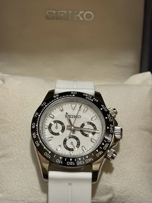 Seiko . Automatic . Black4