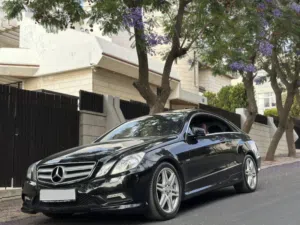 مرسيدس بنز الفئة E 250 موديل 2011، لون أسود، أوتوماتيك، حالة ممتازة