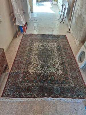 سجاد تركي مستعمل نظيفة حجم 2m ×3m