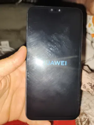 جهاز هواوي  y9 2019 نظيف  للبيع بسعر 125وبي مجال العنوان بغداد الزعفرانية