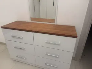 Dressing table