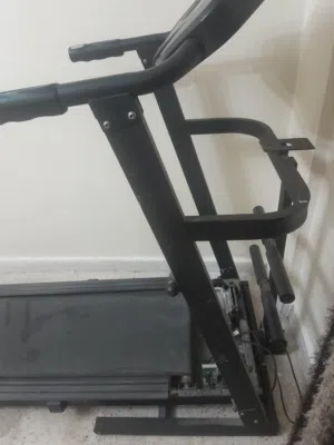 جهاز مشي للرياضه