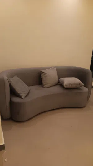 غنفه من ايكيا بحاله فوق الممتازه