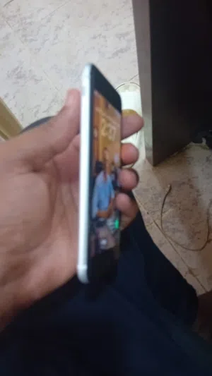 Ehab ايفونSE2020