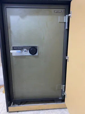 Fireproof Safe – Safeguard SD108