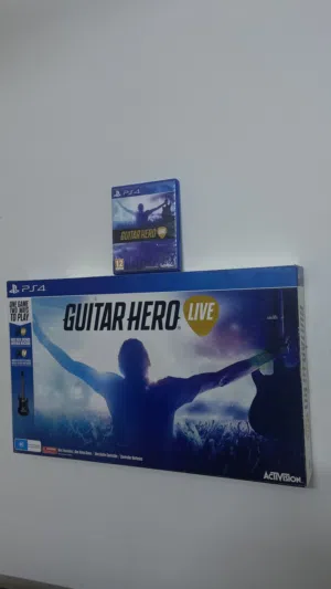 گيتار للبلي 4 و 5 Guitar hero live مع اللعبة