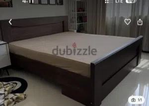 Bad with mattress