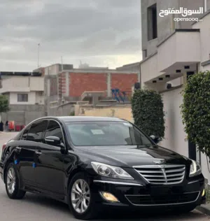 Used Genesis G70 in Tripoli