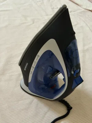 philips iron - good condition