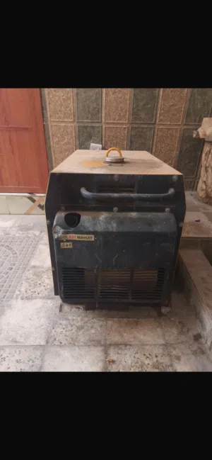 مواد كهرباء ديزل البيع 250ريال