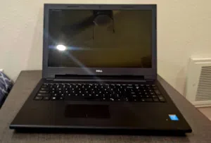 Dell Inspiron 3542 – Core i5 + بكارتين شاشة بسعر 7000 بس!