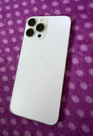 iphone 13 pro max battery 89% storage 512 giga White color