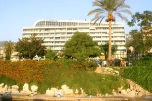 Malibu Bay Resort