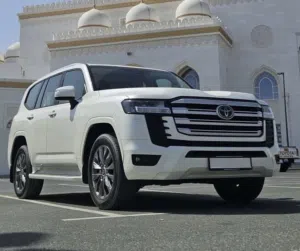Toyota Land Cruiser 2024, 4.0L engine, GXR