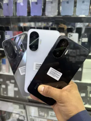 PocoF7..12..256...2950 PocoF7..12..512 3150