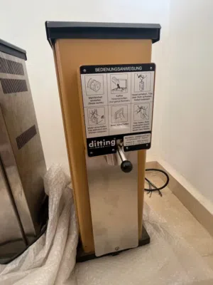 مكينات طحن قهوة ditting صناعة سويسريه