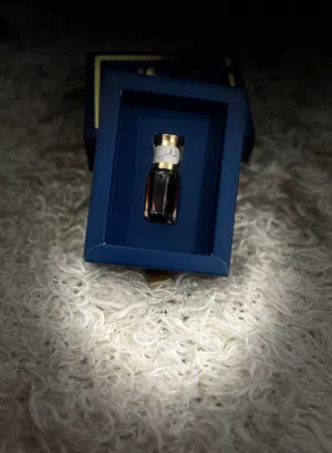دهن عود فلبيني تجوري Tajouri Filipino Oud Oil