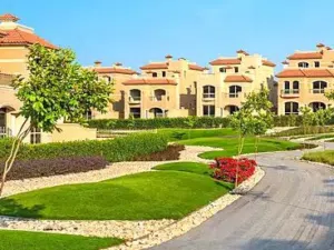 فرصة لن تتكرر تاون هاوس استلام فوري متشطب في لافيستا سيتي العاصمة الإدارية