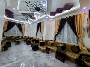 250 m2 4 Bedrooms Apartments for Rent in Sana'a Asbahi