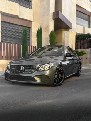 مرسيدس c200 2019 وارد وكاله غرغور Mercedes benz c200 2019 bought from gharghour dealership