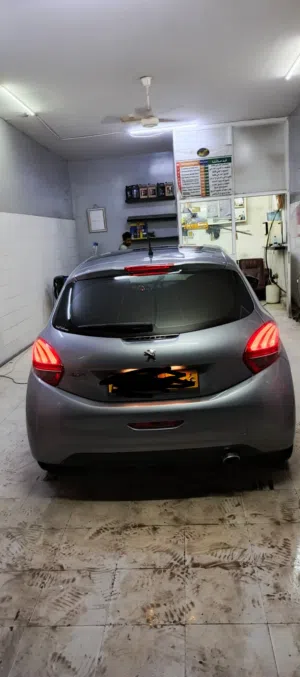 Peugeot 208 great city car