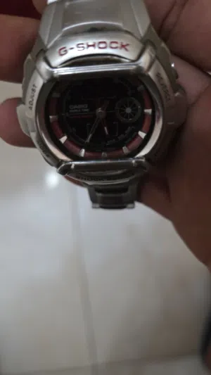 للبيع ساعة كاسيو اصليه