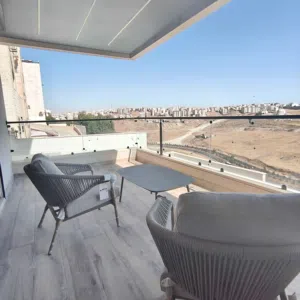 250 m2 3 Bedrooms Apartments for Sale in Amman Abdoun