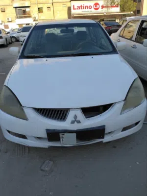 Used Mitsubishi Lancer in Hawally