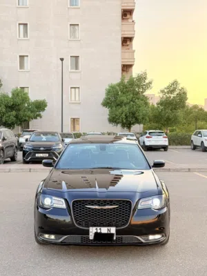 اوباما كرايسلر كندي موديل 2019 S كولد نسخه ذهبي