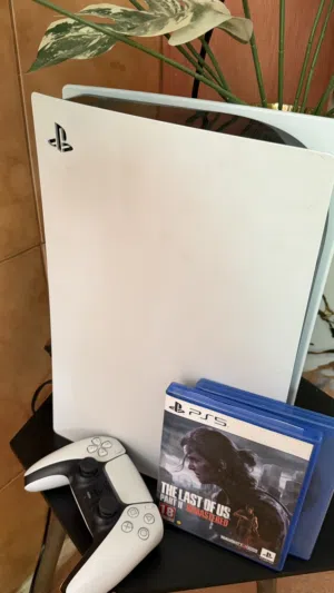للبيع سوني 5 أقرا الوصف.