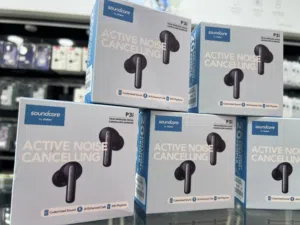 Anker P3i سماعات انكر اللاسلكية مزودة بنظام ب3 مايكروفون على كل سماعة لوضوح عالي جدا في المكالمات