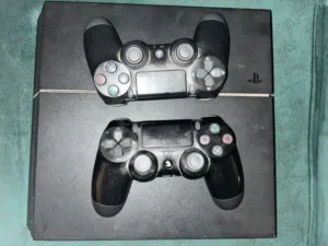 PS4 fat 500gb للبيع