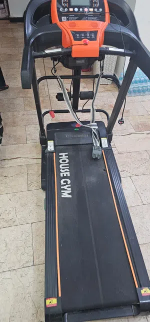 جهاز جري ماركة house gym
