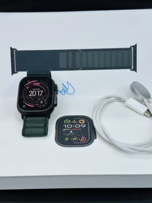 Apple Watch ultra 2 49mm Titanium black color battery health 100%with with box and cable