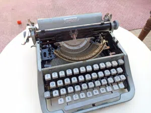 Torpedo Model 18B آلة كاتبة ألمانية 1960