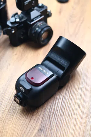 فلاش Neewer Z1-S