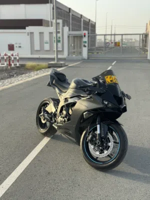 كوزاكي zx6r